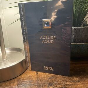 Azzure Aoud Perfume with Elegant Black and Gold 3.4 Fluid Oz